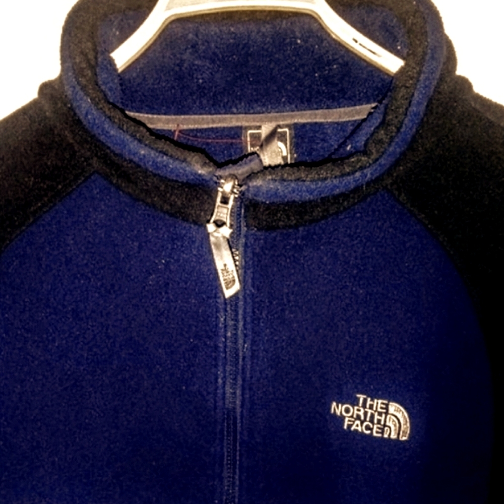 The North Face full zip fleece jacket - Picture 3 of 6